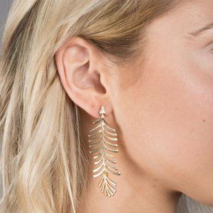 Linear Dangle Earring (Gold)